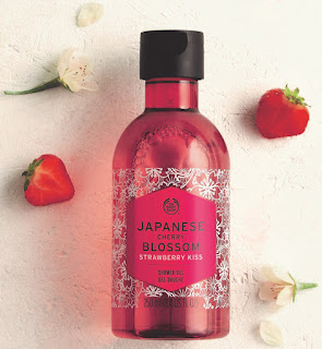 Refine and replenish skin with the latest Shower Gel formulated using a delicate blend of fragrances of sweet magnolia, cherry blossom and hinoki wood