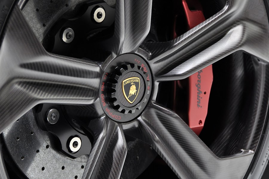 Lamborghini's Sesto Elemento Design Velg Detail