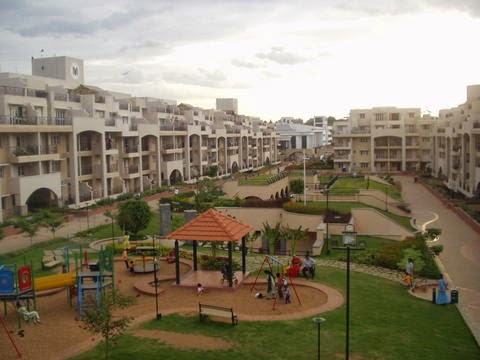 http://www.discountedflats.com/bangalore-sarjapur_road-1-properties.html