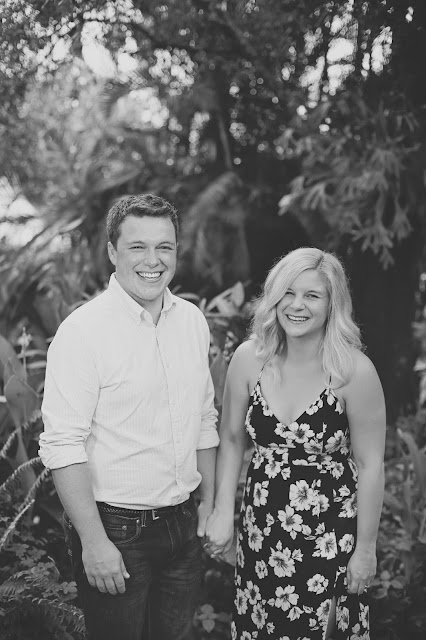 Fort Myers tropical engagement pictures