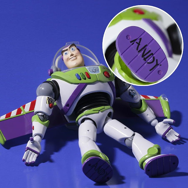  buzz light year 