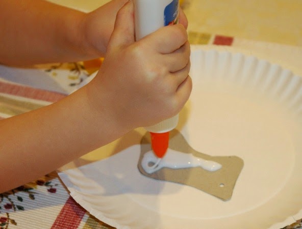 Dried Pasta Ornaments- EASY Christmas craft for kids