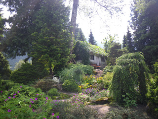 Small house at Minter Gardens - British Columbia