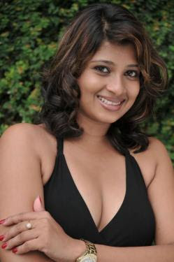 Nadeesha Hemamali Hot Pictures