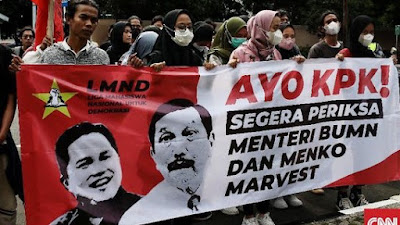 <img src=https://fazryan87.blogspot.com".jpg" alt="Memotret suara kritis Rakyat Indonesia jelang Pilpres 2024">