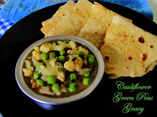 Cauliflower Green peas gravy