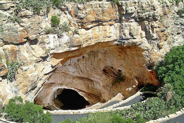 Carlsbad Caverns National Park New Mexico Park images | United States National Park in the Guadalupe Mountains | southeastern New Mexico | national park | totally Cool pix | best Photographer | big picture | wallpaper | Old picture | American Temple | travel wallpaper | Carlsbad Caverns National Park New Mexico Park Temple