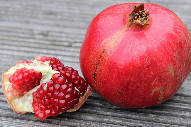 Pomegranate seeds