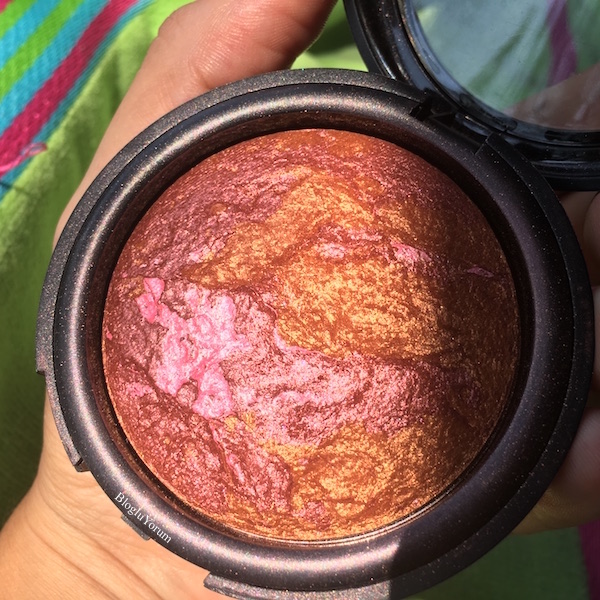 Flormar Terracotta Baked Blush-On 44 numaralı Pink Bronze allık 1