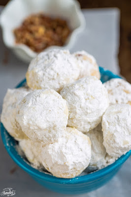 Classic Pecan Snowball Cookies Mexican Wedding Cookies