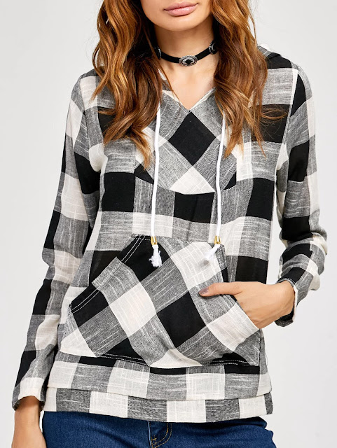  Kangaroo Pocket Plaid Pattern Hoodie