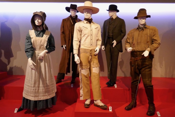 Ballad of Buster Scruggs movie costumes