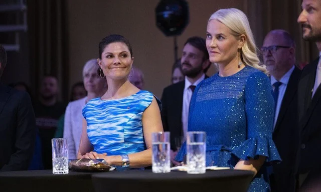 Crown Princess Mette-Marit wore a new dress by Countess Ebba von Eckermann. Crown Princess Victoria wore a blue dress by MaxJenny