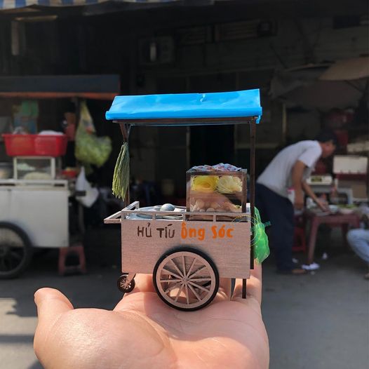 Có thể là hình ảnh về 1 người