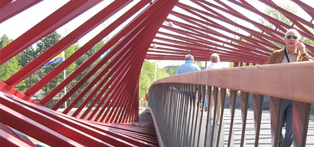 twist-bridge-3