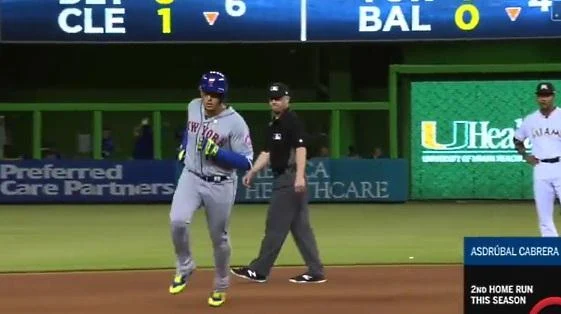 Video: caraquista Asdrubal Cabrera se lucio con 2 Jonrones uno a la derecha otro a la zurda