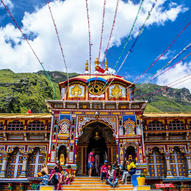 CHARDHAM  TOUR PACKAGE