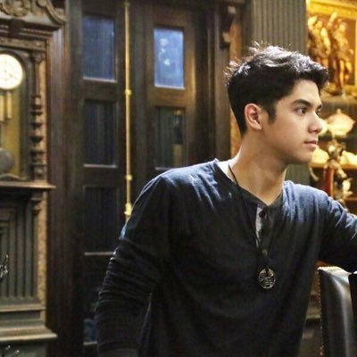 Gambar Bukti Aliando Syarief Nggak Ganteng Nih Idn Times 