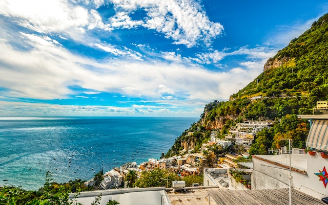 6 Top Things to Do and Places to Visit in the Amalfi Coast: A Must-See Destination in Italy