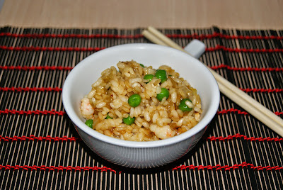 arroz oriental con pollo y gambas