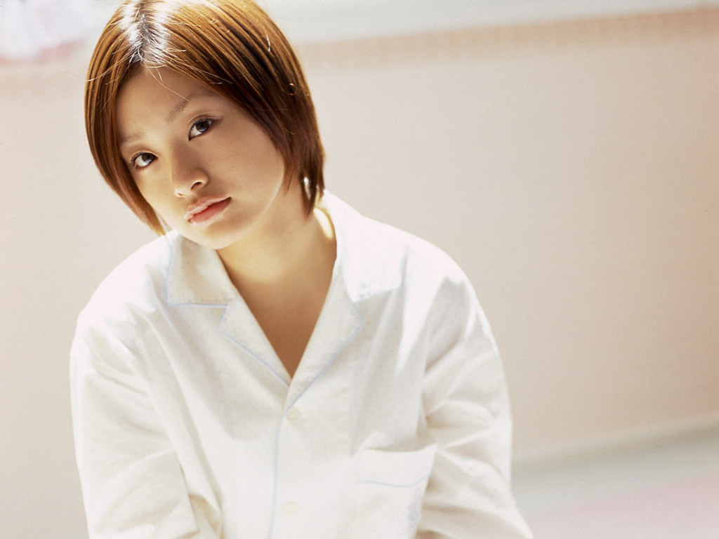 Everything Is Wallpaper: Aya Ueto In White