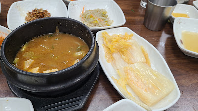 언양 가면 꼭 먹는 찐 맛집 방문 후기- 언양 향토불고기-갈비살 모습-된장찌개 및 백김치