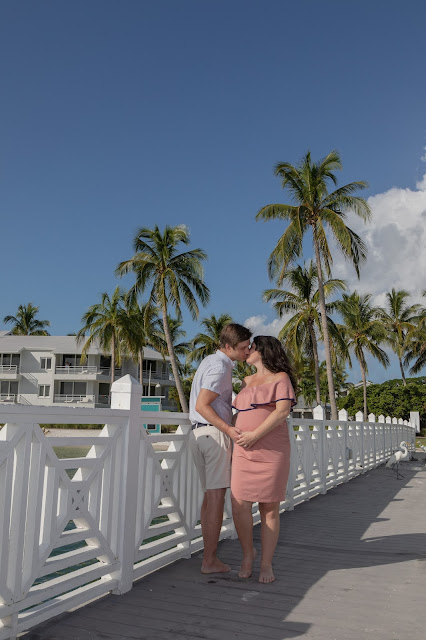 South Seas Island Resort Maternity Pictures