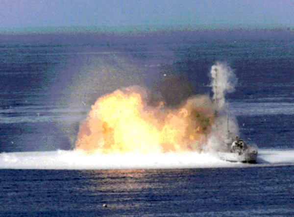 A hyperbaric missile detonation near a sea vessel