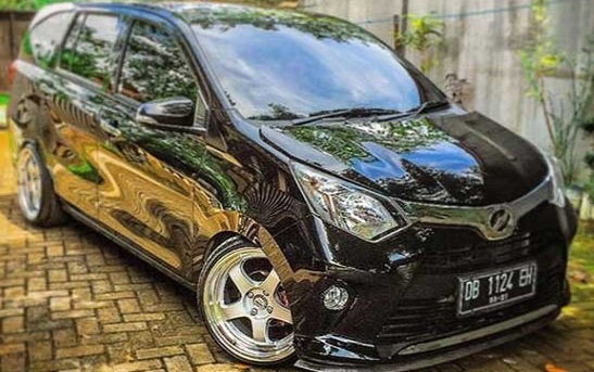 55 Gambar Modifikasi Mobil Toyota Calya 2018 Beserta Mobil Daihatsu Sigra 2018 Terkeren