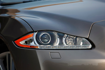 2011 Jaguar XJL Front Light
