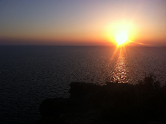 Santorini vacanze opinioni tramonto spiagge Oia Fira Grecia