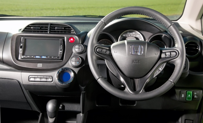 Honda Jazz Hybrid dashboard