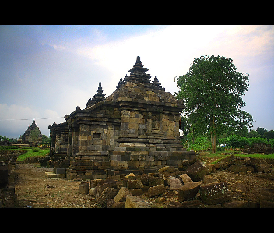 KILAS BALIK NUSANTARA: Candi Plaosan Kidul