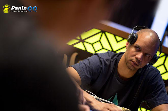 Para Pemain Beraksi Ivey, Koon, Robl Bag Big dalam Triton Poker Short Deck Event, Tang Leads