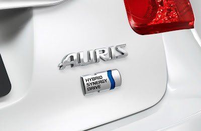 Facelifted 2010 Toyota Auris: All The Details, Full-Hybrid Version  Announced for July 2011