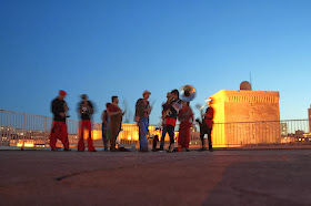 Fanfare déambulatoire Tahar Tag'l de Marseille : concerts, spectacles de rue et déambulation en musique !