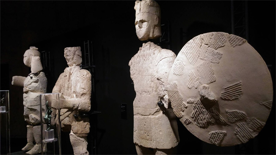 Estátuas Gigantes de 3 mil anos são encontradas em Mont’e Prama - img 2