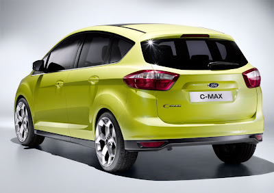 Ford C-MAX 2010 - Rear Angle