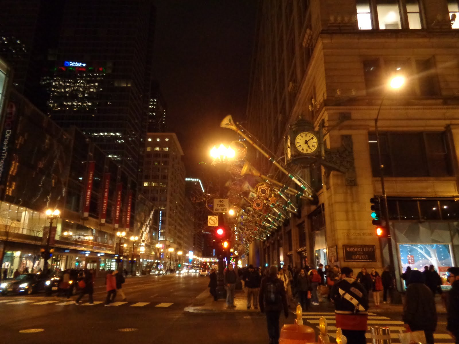 夜のシカゴはクリスマスの賑わいでした 街並み編2 夜