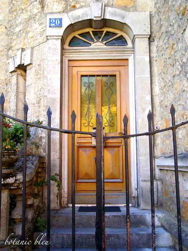 Sarlat, France beautiful door