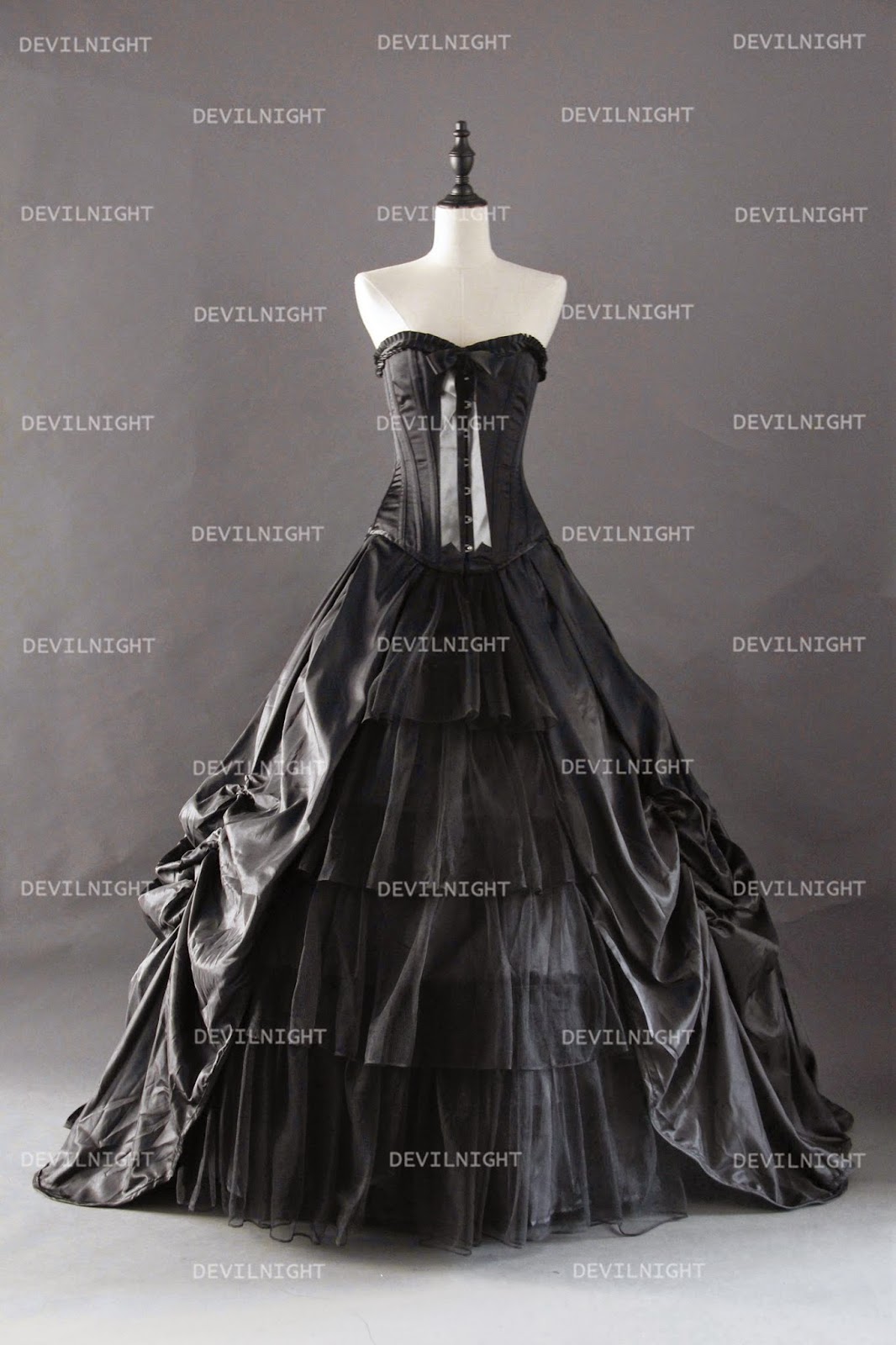  Black Gothic Corset Prom Ball Gowns