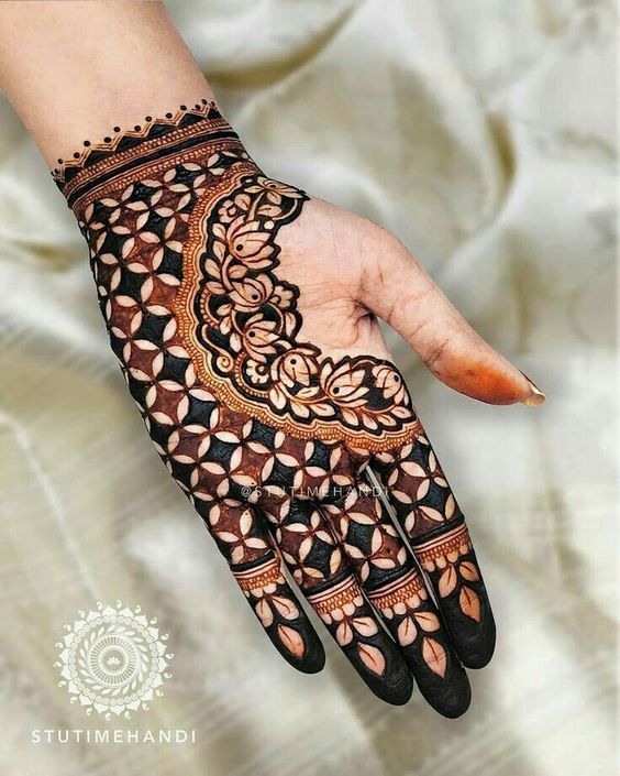 Arabic Mehndi