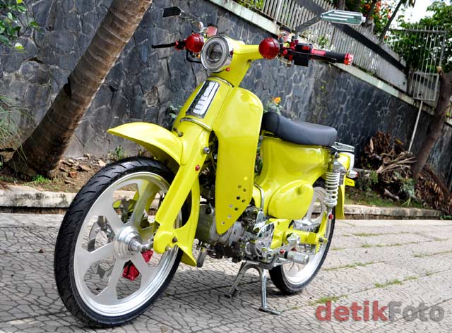Motorcycle Review's: Honda c70 modification