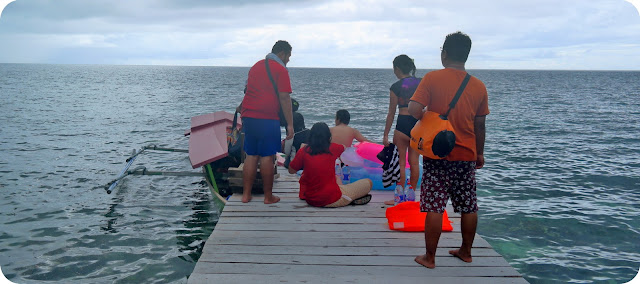  ngak percaya kalo belakang Pantai Karina Kepulauan Togean Sulawesi Menggoda Ubur - Ubur di Mariona TOGEAN