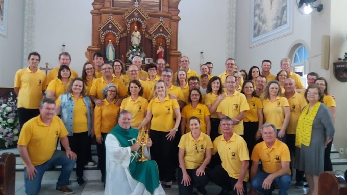 MOVIMENTO DE IRMÃOS DE BRAÇO DO NORTE ANIMA CELEBRAÇÃO NO SANTUÁRIO DE ALBERTINA