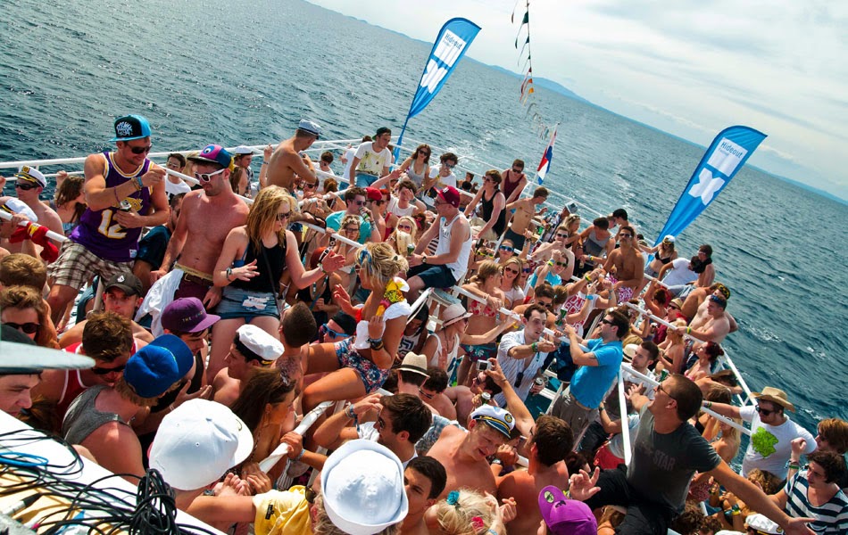 how to plan your birthday on a party boat luxury car and