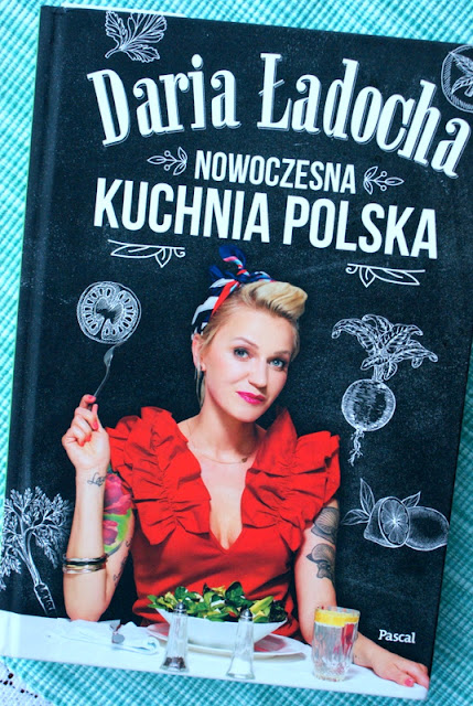 Daria Ładocha,mamałyga,nowoczesna kuchnia polska,tania książka,katarzyna franiszyn-luciano,z kuchni do kuchni,zupa ogórkowa,kuchnia polska,oscypki,