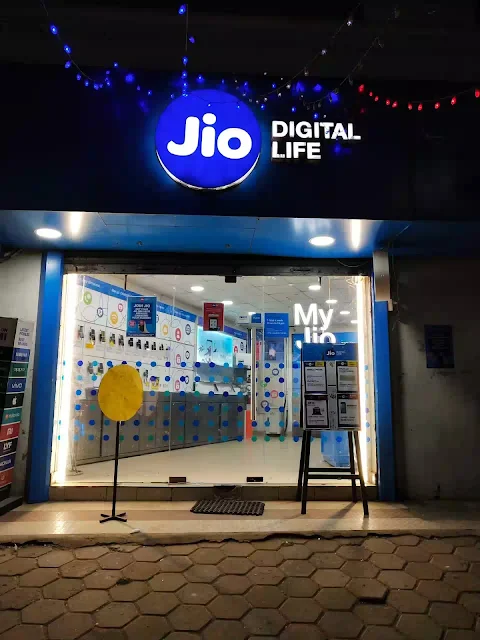 JIO Digital Life