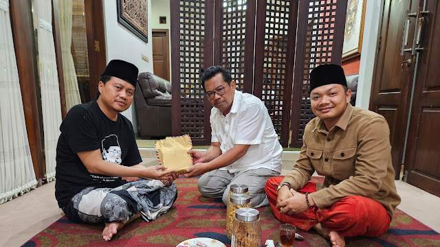 Prabowo Subianto Serahkan Qurban Untuk Hari Idul Adha Melalui Beberapa Ponpes Di Kabupaten Magelang