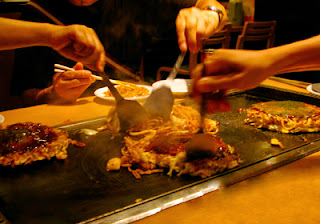 http://podrozejaponia.blogspot.com/2011/04/tradycja-kansai-okonomiyaki.html